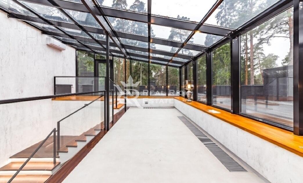 2-этажный коттедж 680 м² с отделкой