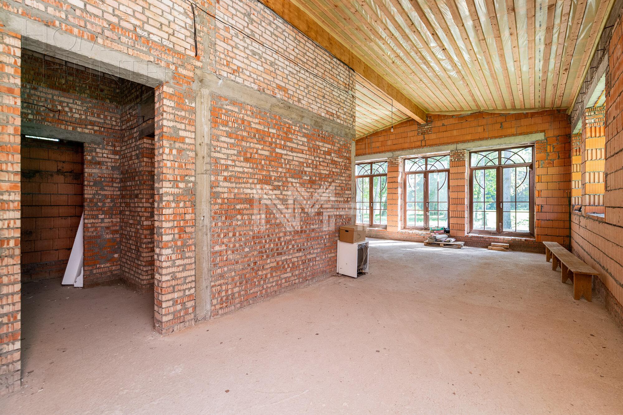 2-этажный коттедж 1 638 м² без отделки