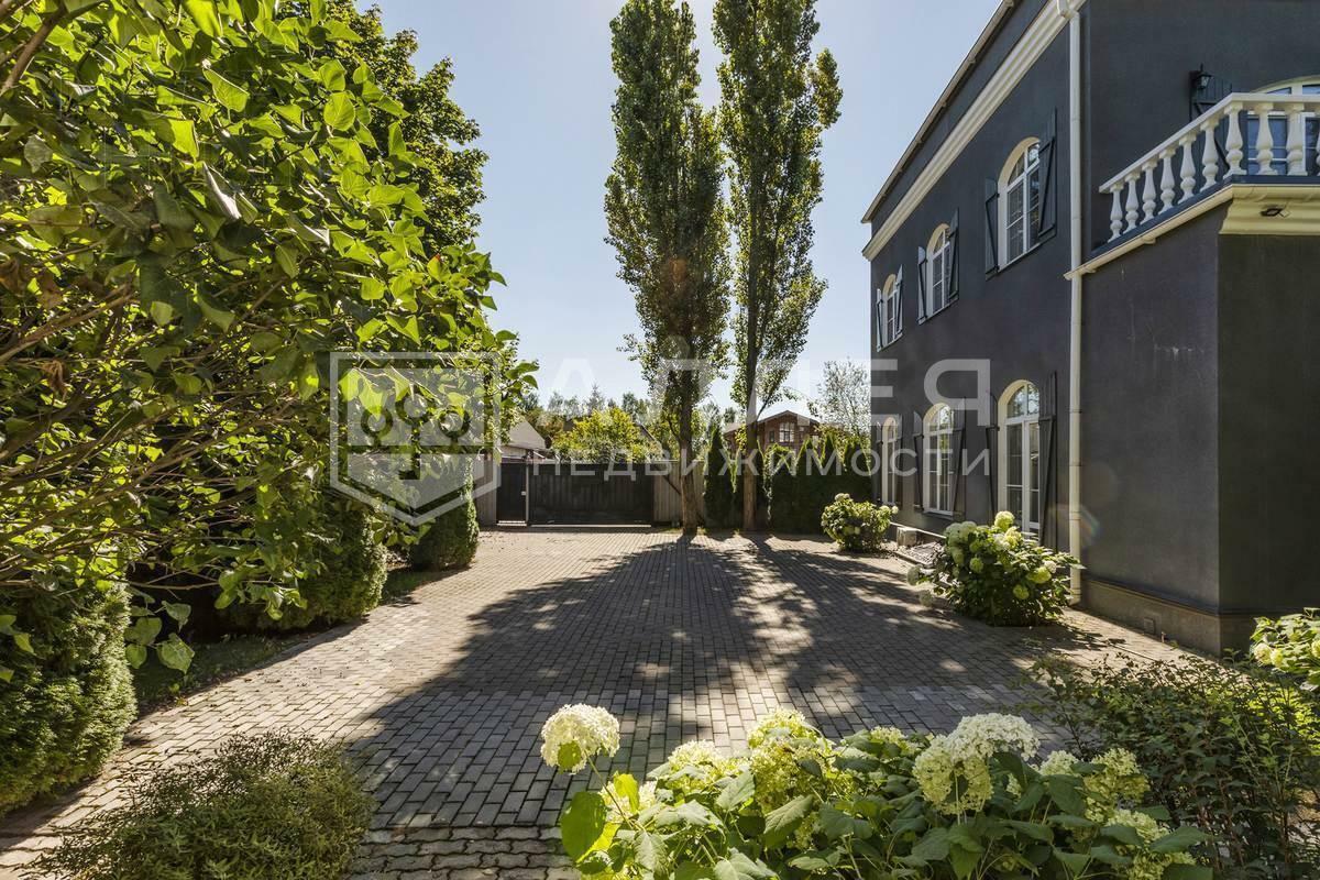 2-этажный коттедж 150 м² с отделкой