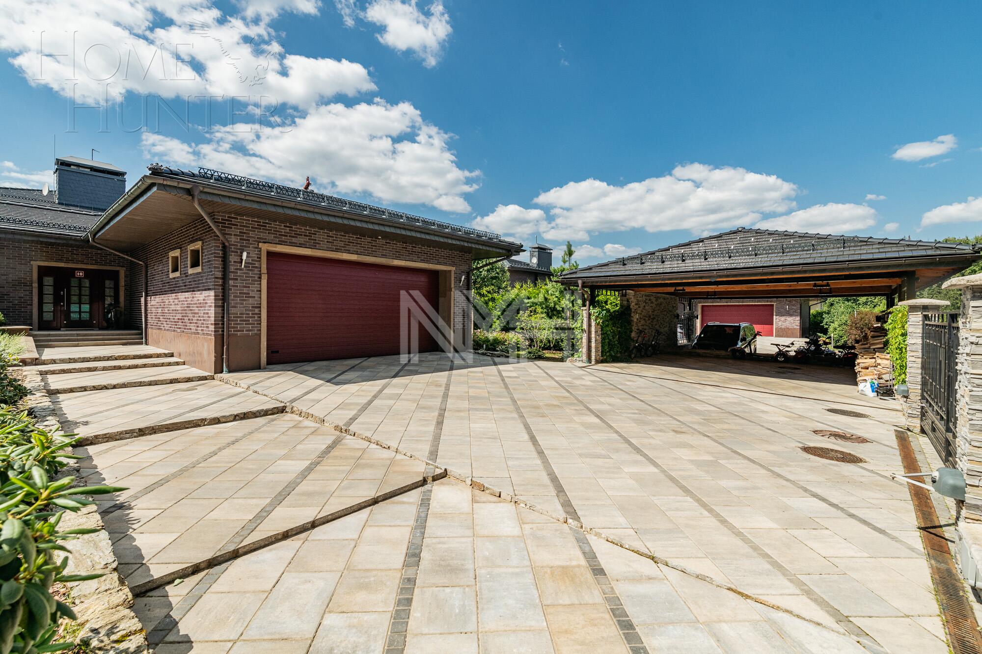 2-этажный коттедж 655 м² с отделкой