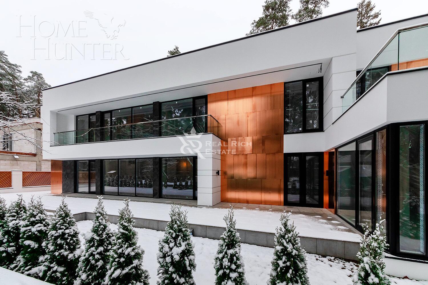 2-этажный коттедж 800 м² без отделки