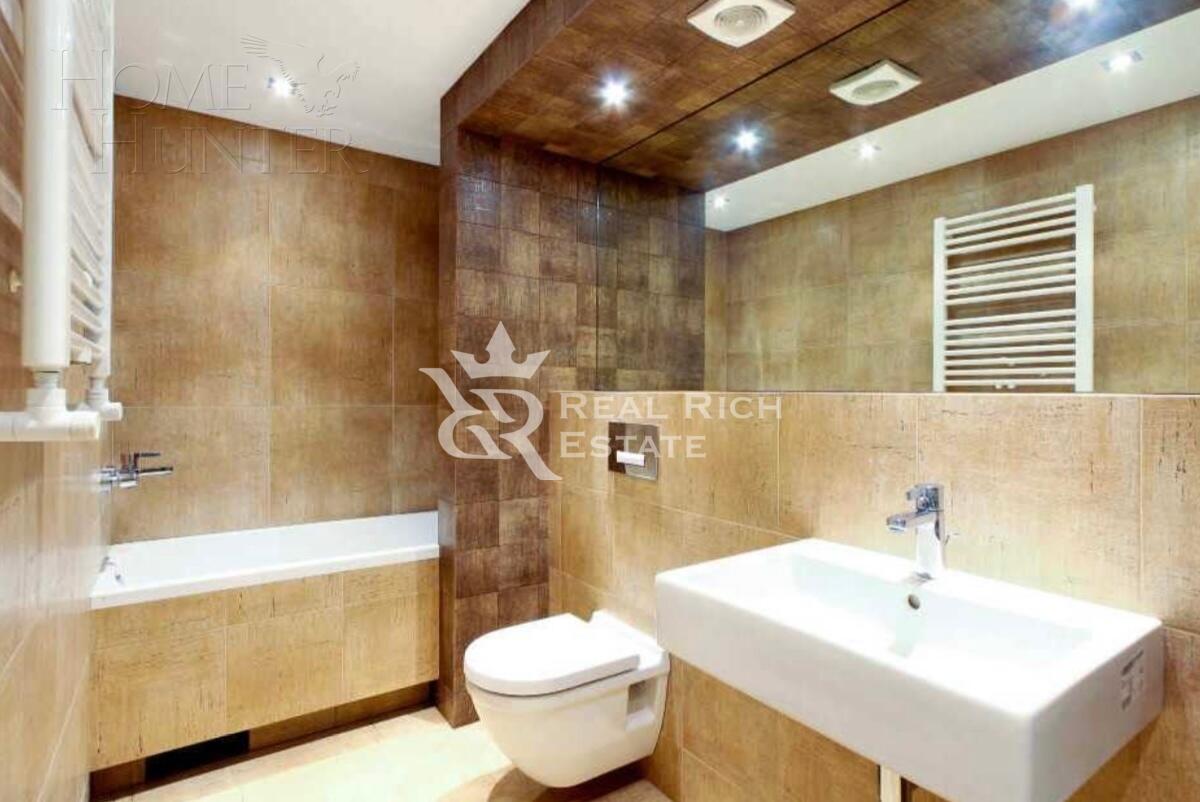 2-этажный коттедж 710 м² с отделкой