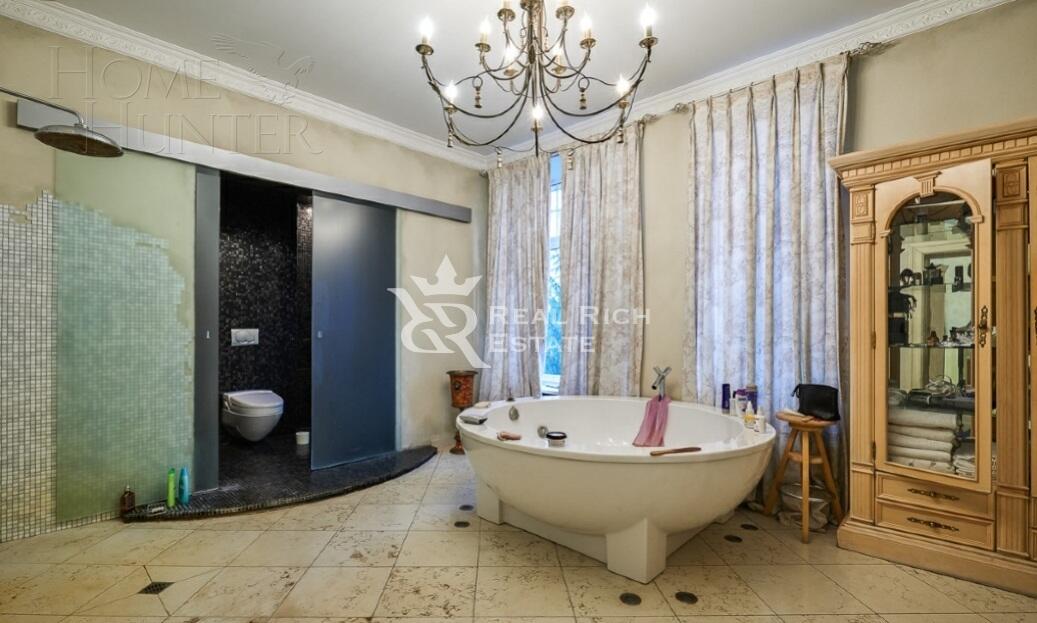 3-этажный коттедж 722 м² с отделкой