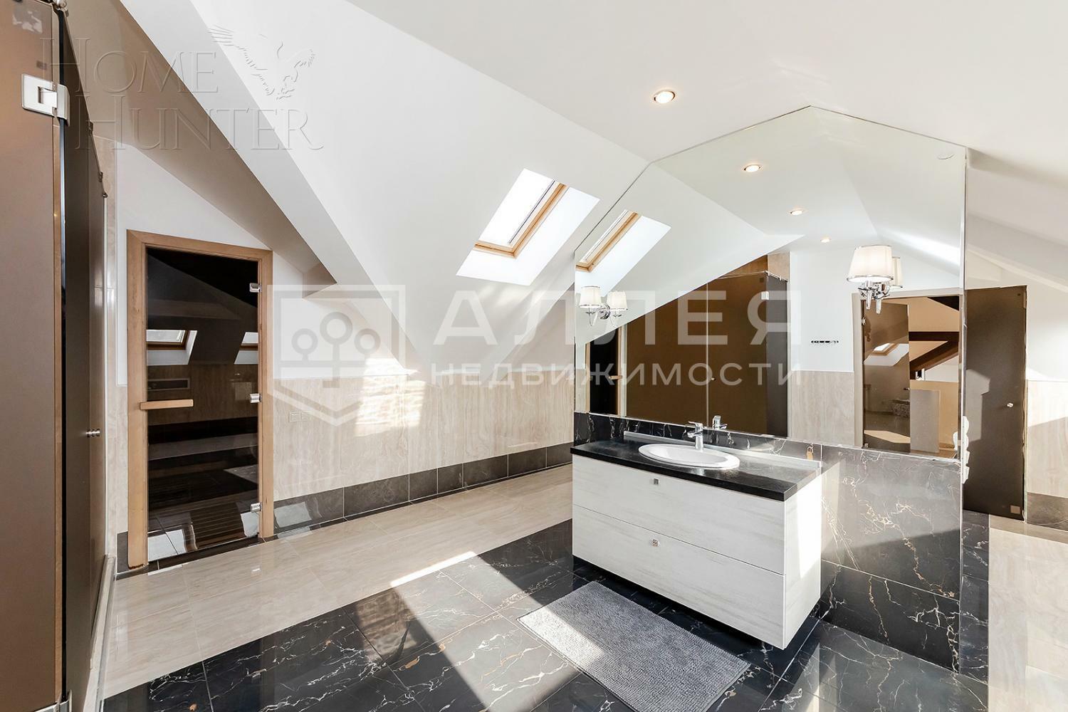 2-этажный коттедж 300 м² с отделкой