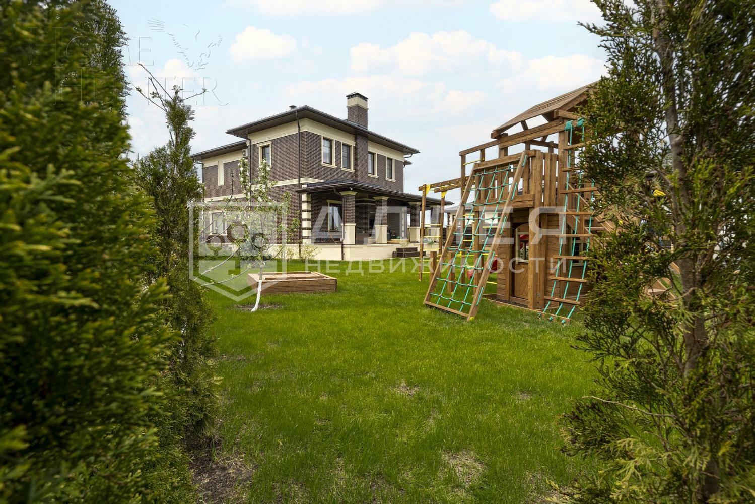 2-этажный коттедж 270 м² с отделкой