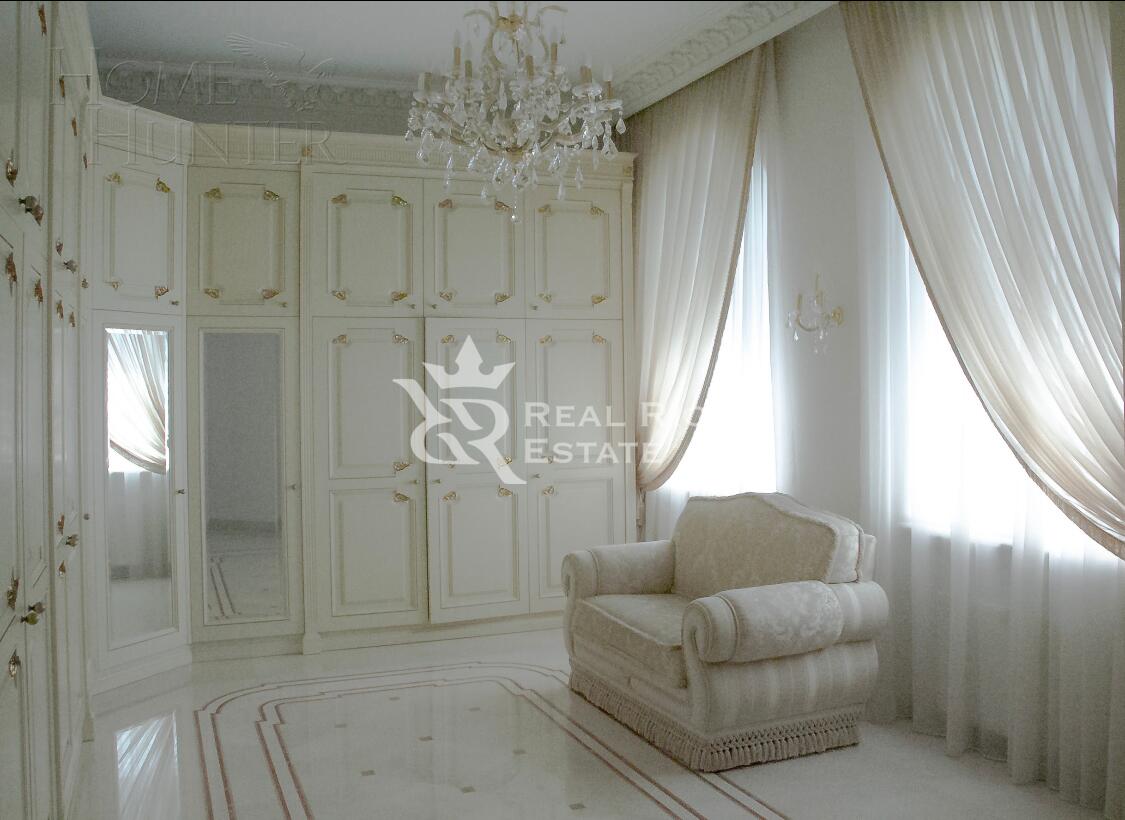 2-этажный коттедж 590 м² с отделкой