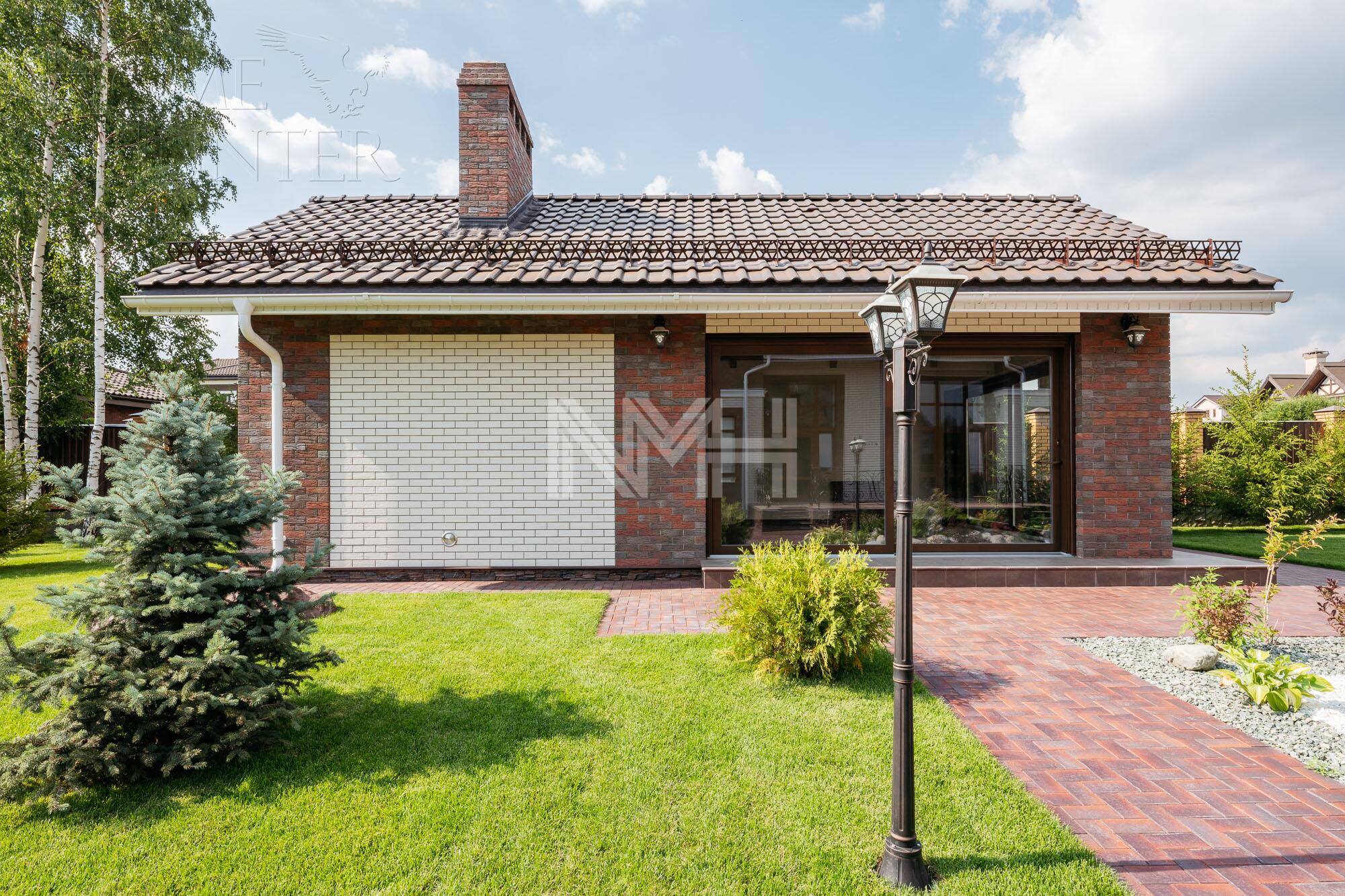 2-этажный коттедж 900 м² с отделкой
