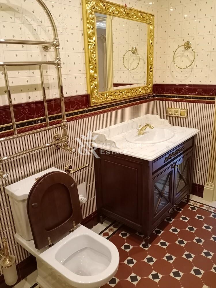 2-этажный коттедж 785 м² с отделкой