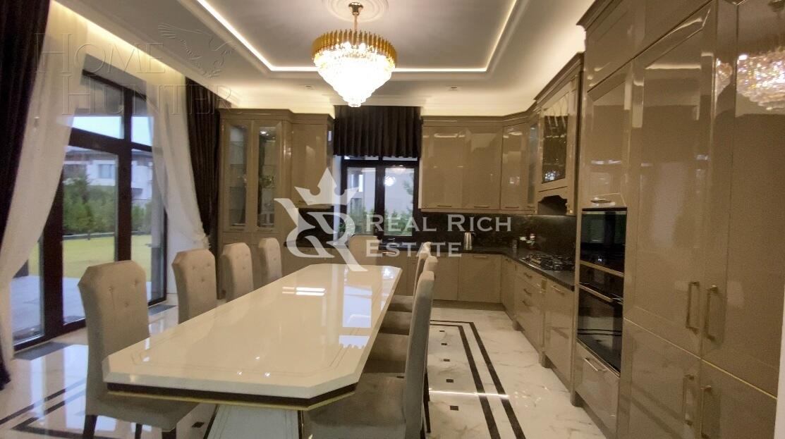 2-этажный коттедж 520 м² с отделкой