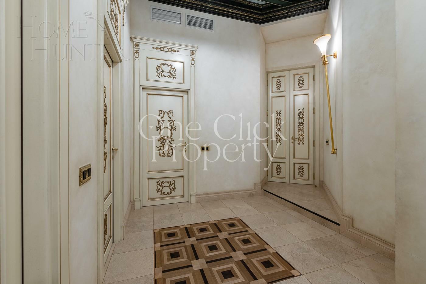 2-УРОВНЕВАЯ КВАРТИРА С ОТДЕЛКОЙ 318 М² НА 2 ЭТАЖЕ