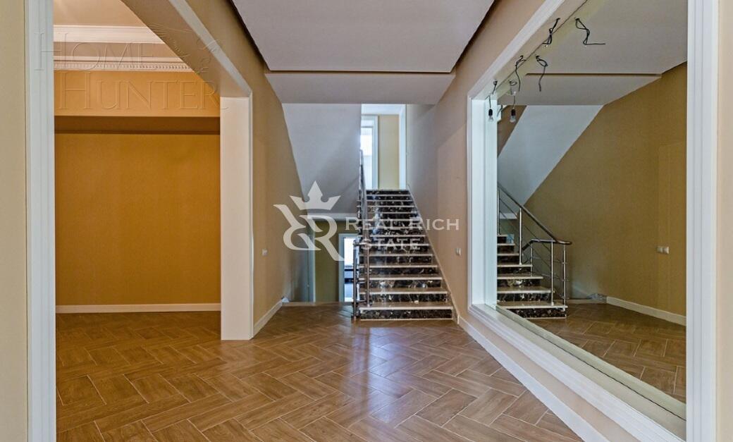 2-этажный коттедж 577 м² с отделкой