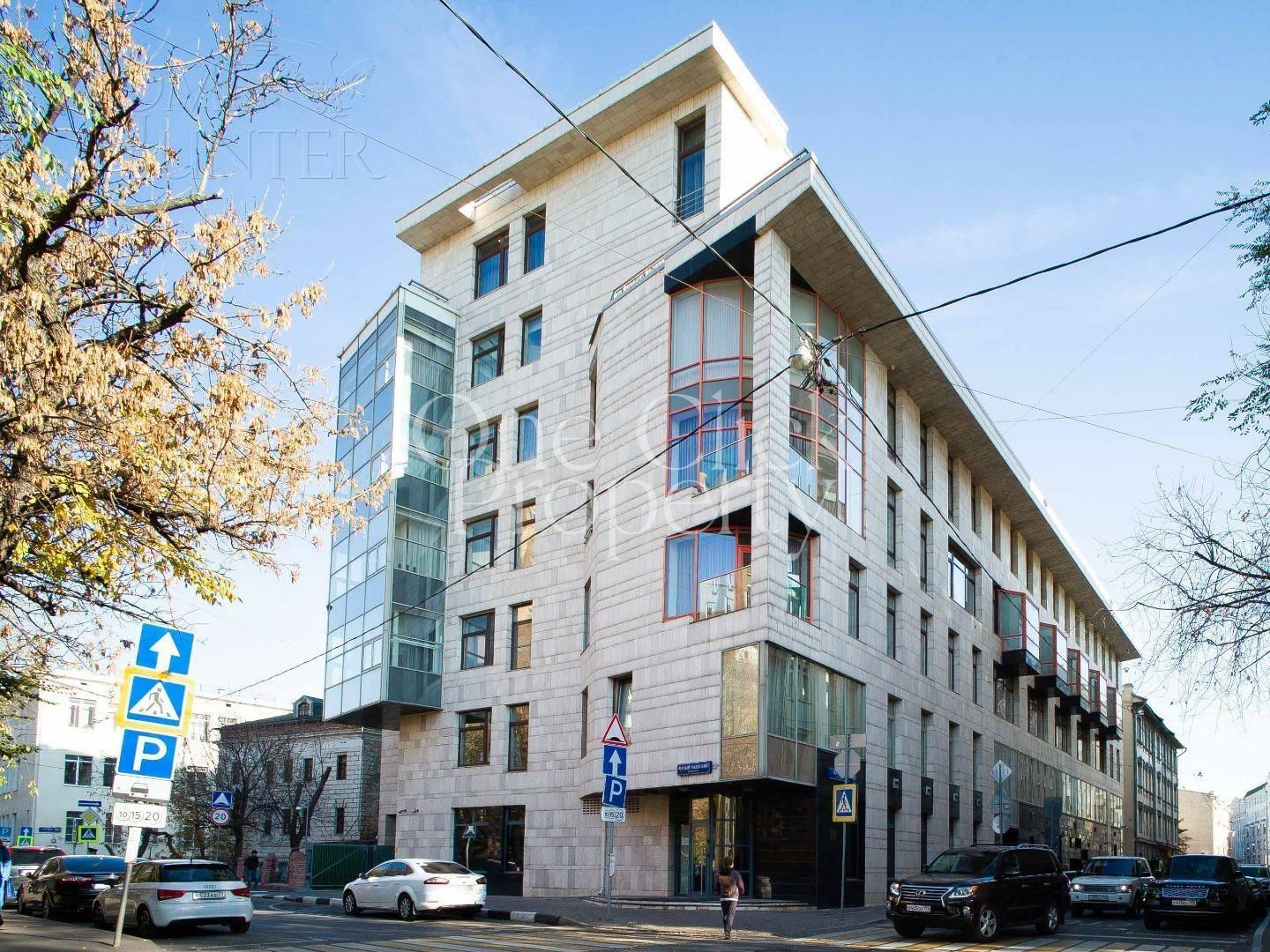 5-КОМН. КВАРТИРА С ОТДЕЛКОЙ 225 М² НА 5 ЭТАЖЕ