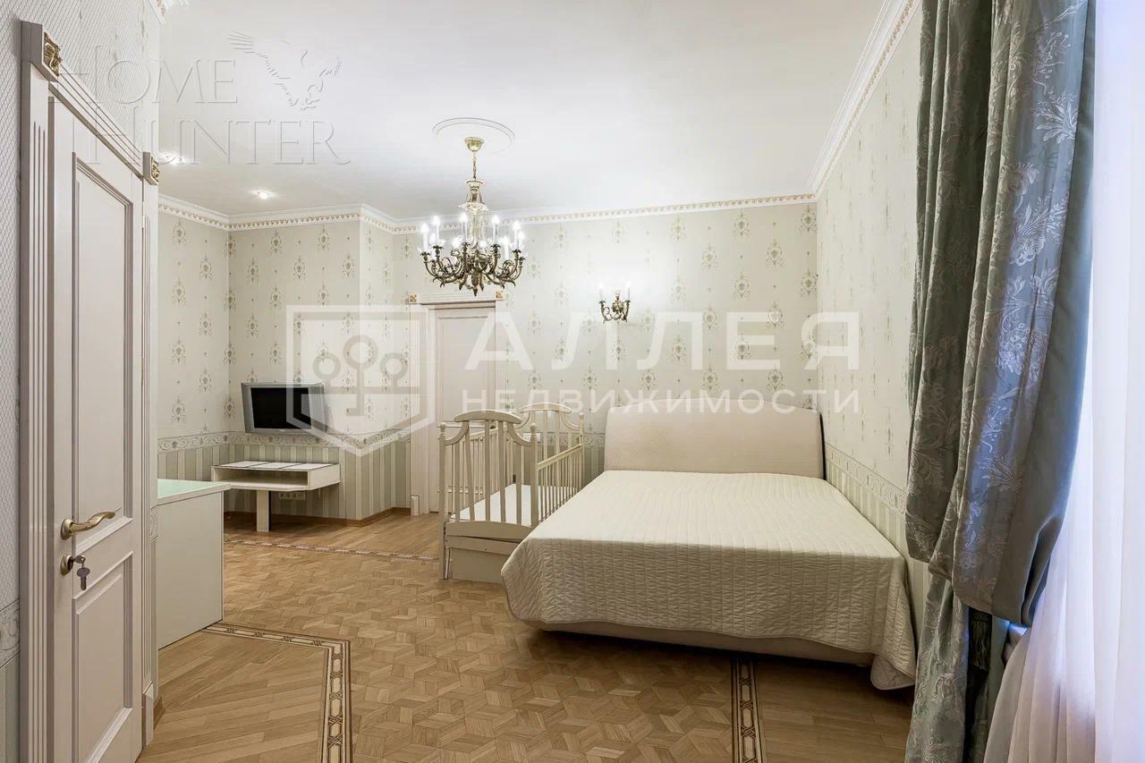 2-этажный коттедж 1 250 м² с отделкой