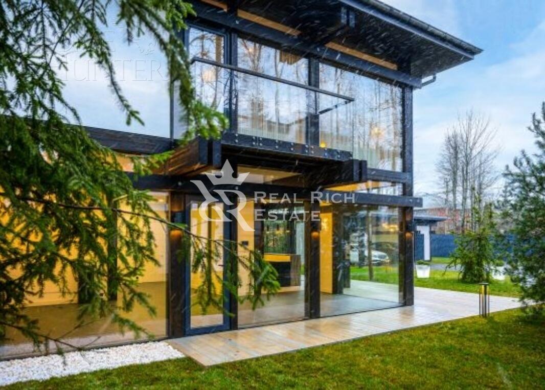 2-этажный коттедж 225 м² с отделкой