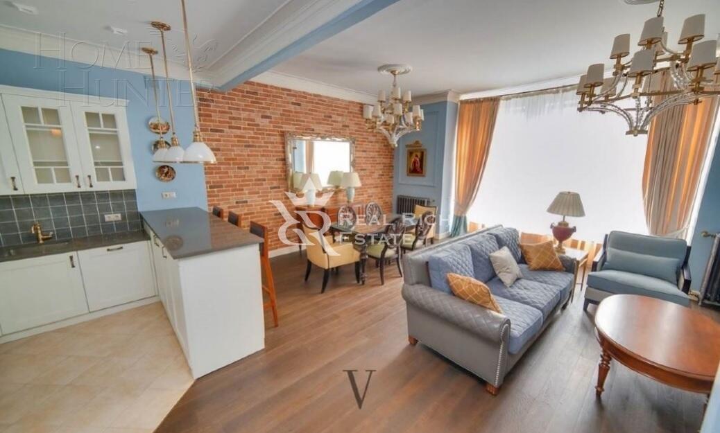 2-этажный таунхаус 220 м² с отделкой