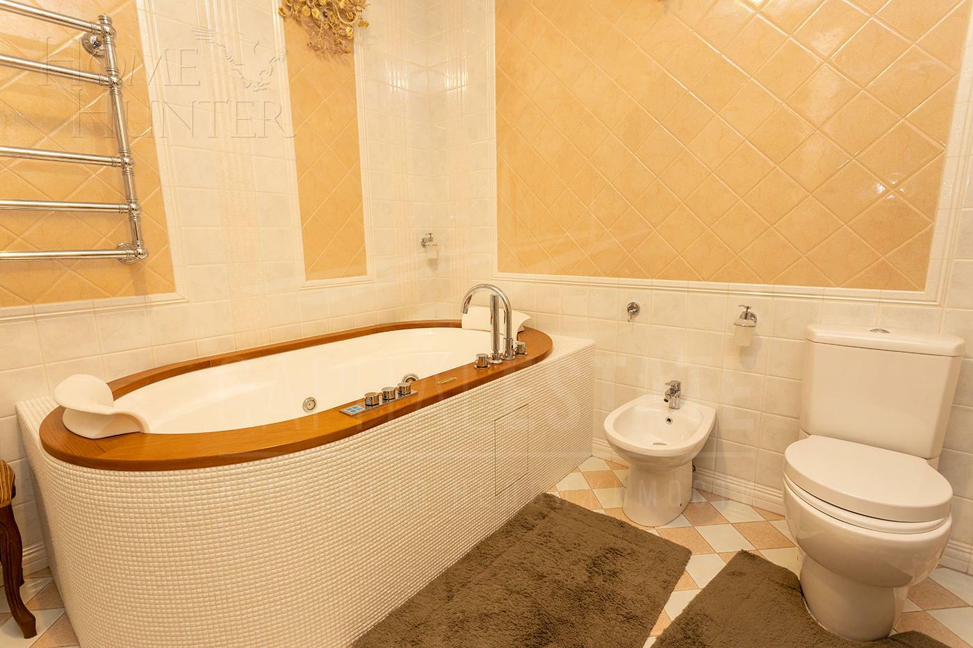 5-КОМН. КВАРТИРА С ОТДЕЛКОЙ 256 М² НА 8 ЭТАЖЕ