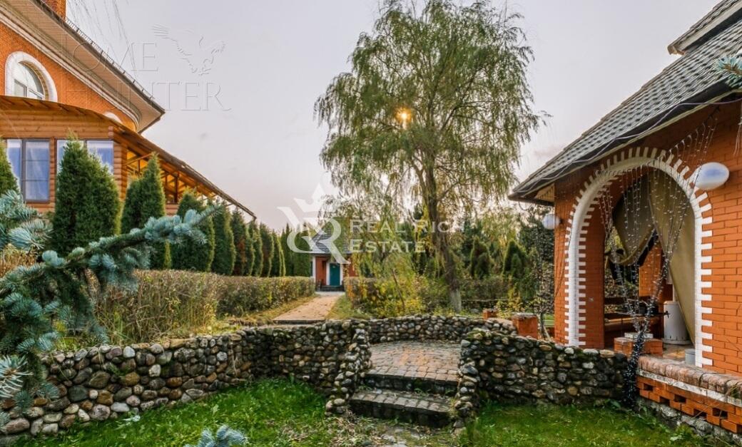 2-этажный коттедж 730 м² с отделкой