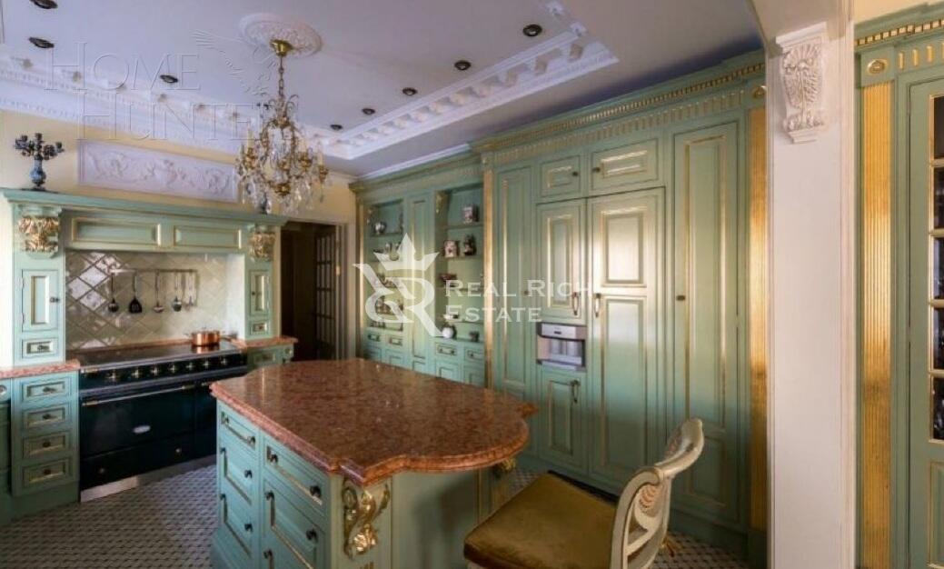 2-этажный коттедж 650 м² с отделкой