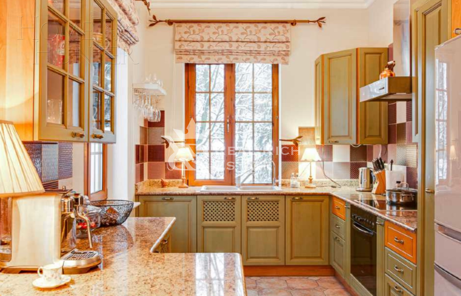 2-этажный коттедж 327 м² с отделкой