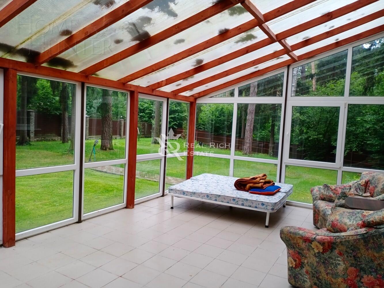 2-этажный коттедж 283 м² с отделкой