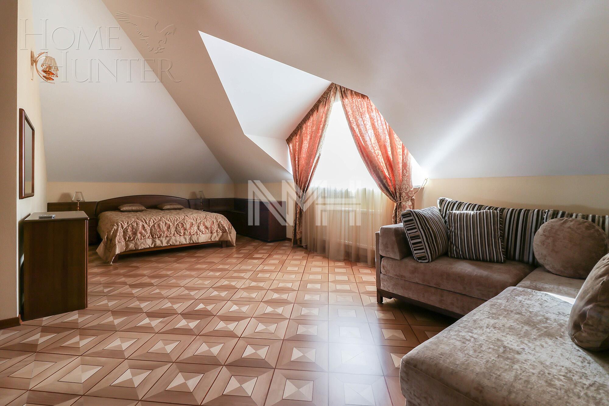 3-этажный коттедж 1 238 м² с отделкой