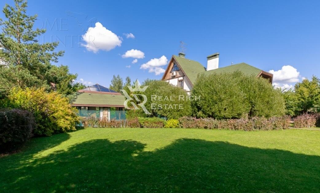 2-этажный коттедж 500 м² с отделкой