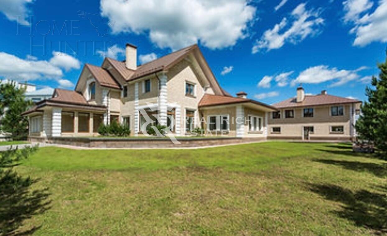 2-этажный коттедж 796 м² с отделкой