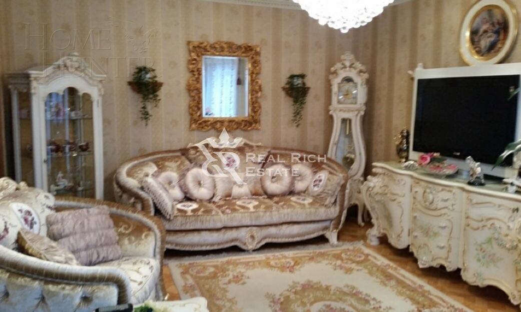 2-этажный коттедж 250 м² с отделкой