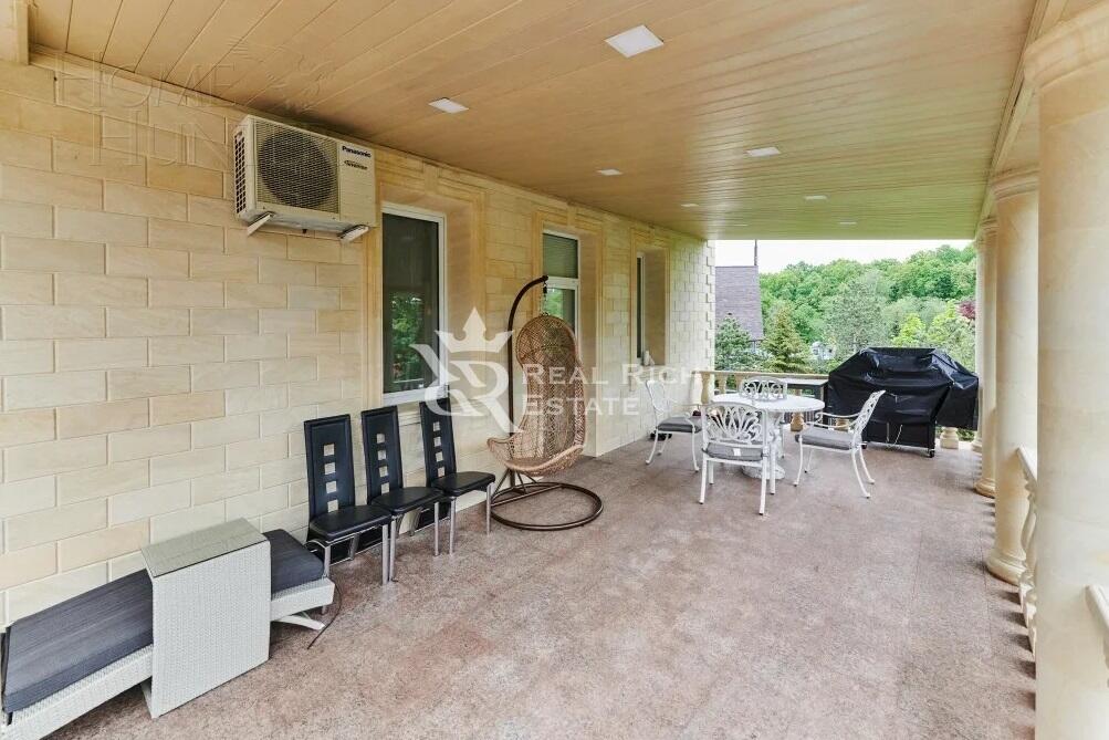 2-этажный коттедж 396 м² с отделкой