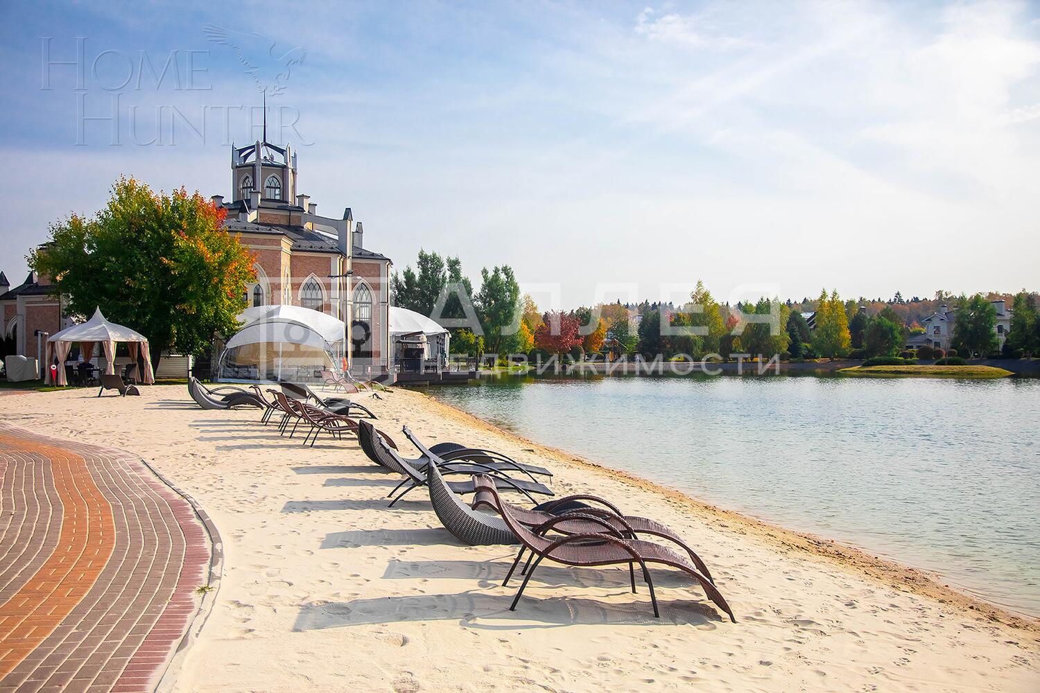 3-этажный коттедж 1 300 м² с отделкой