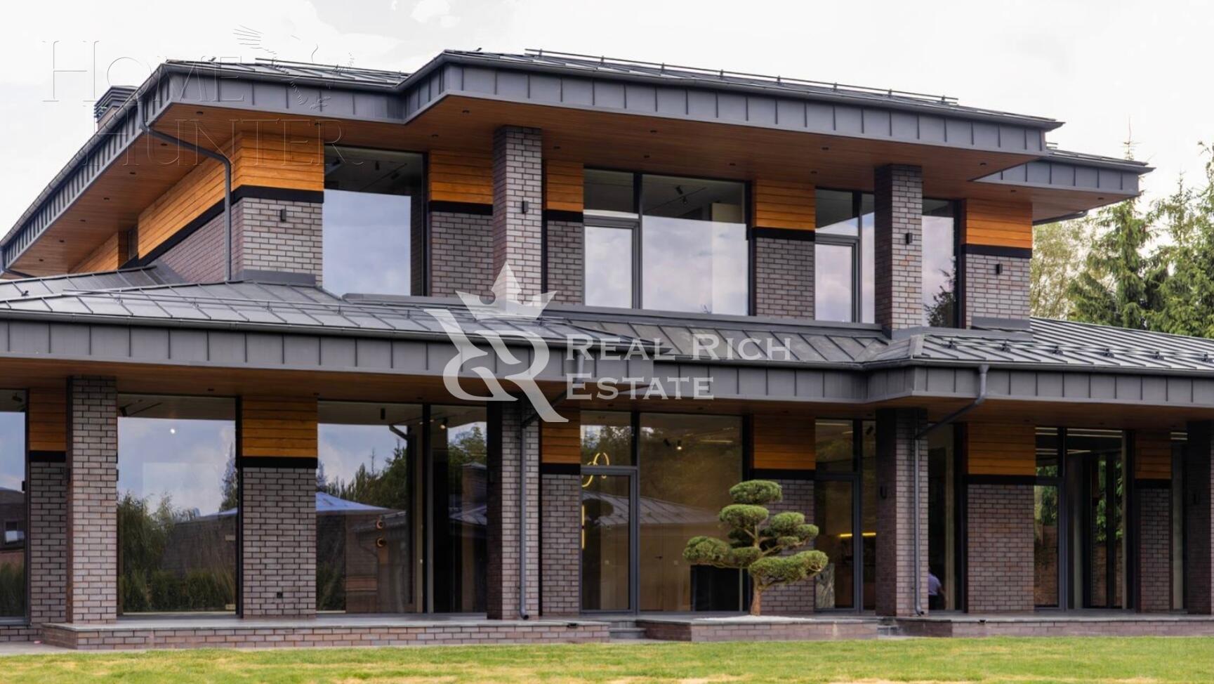 2-этажный коттедж 550 м² с отделкой