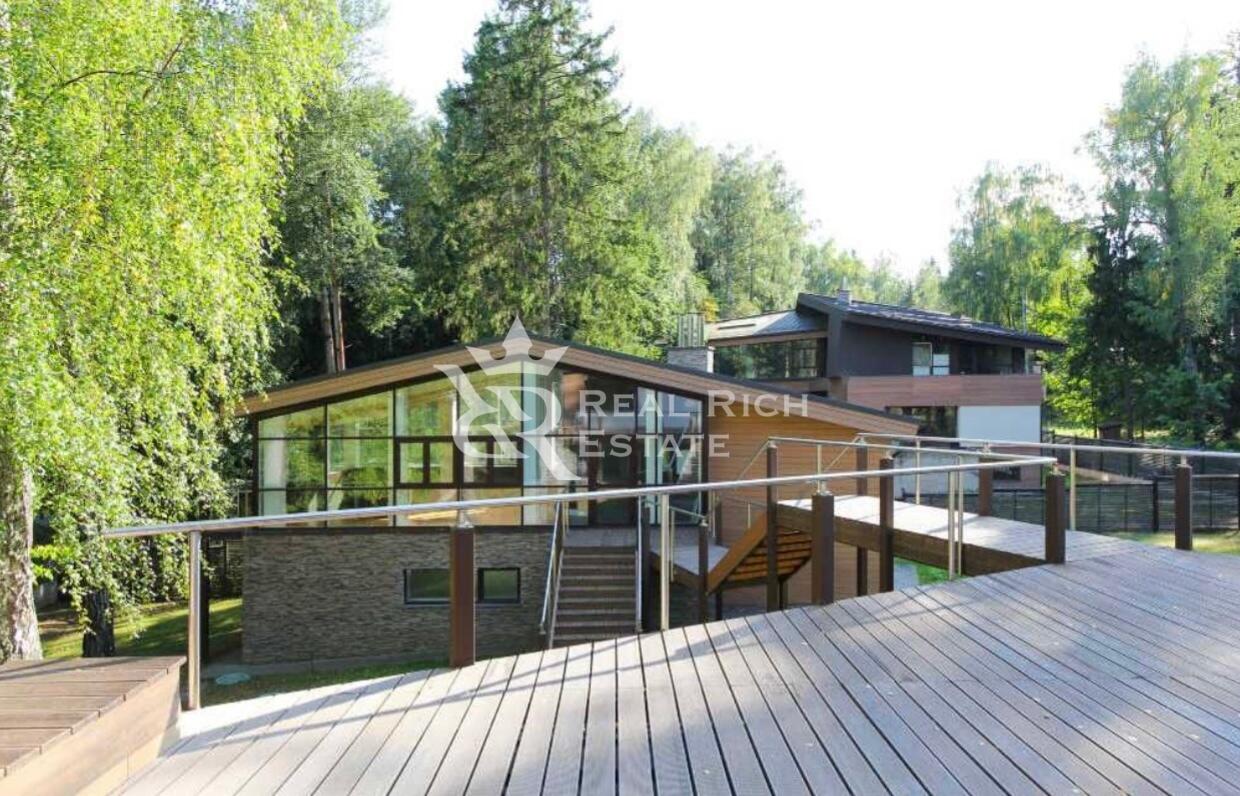 2-этажный коттедж 710 м² с отделкой