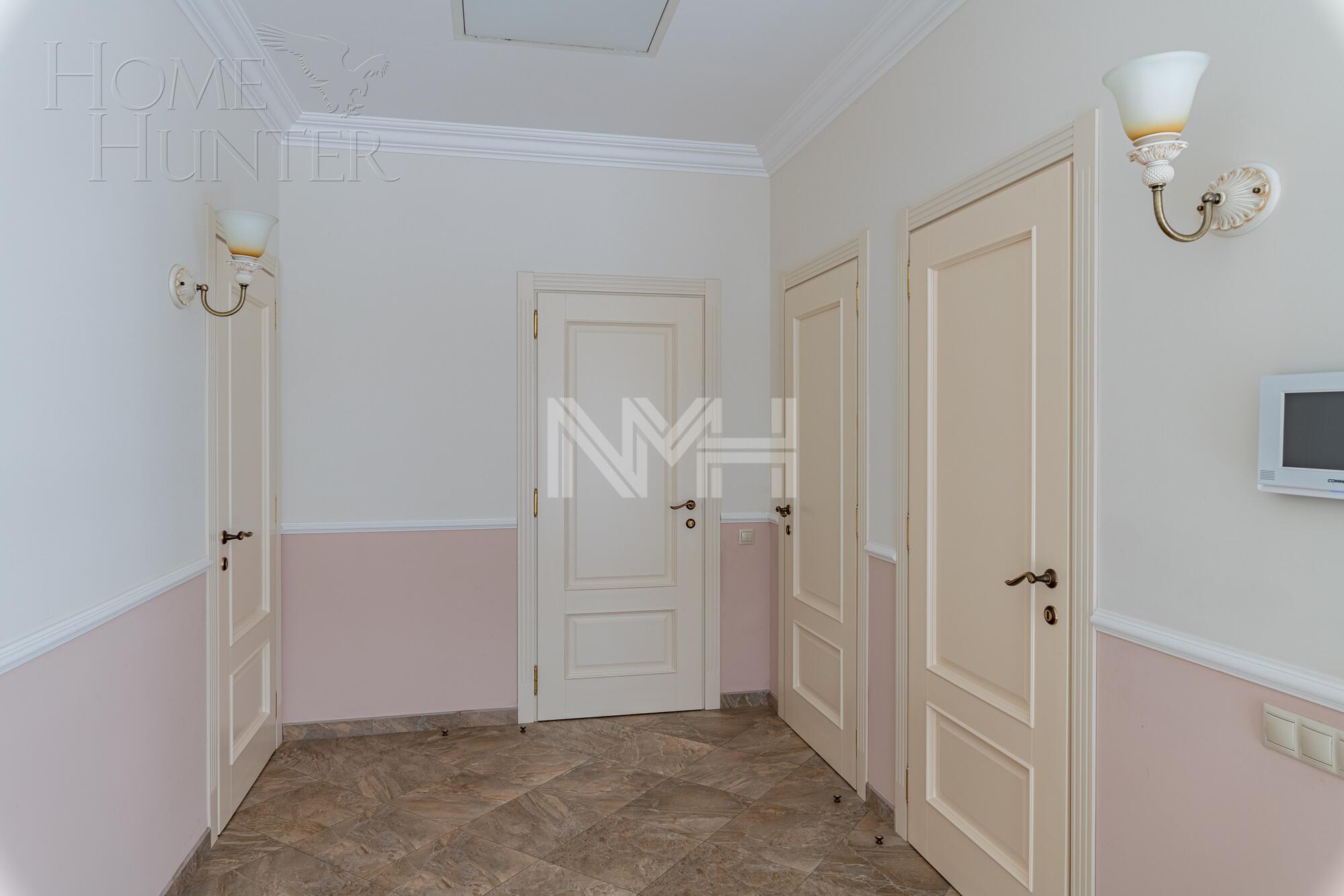 2-этажный коттедж 310 м² с отделкой