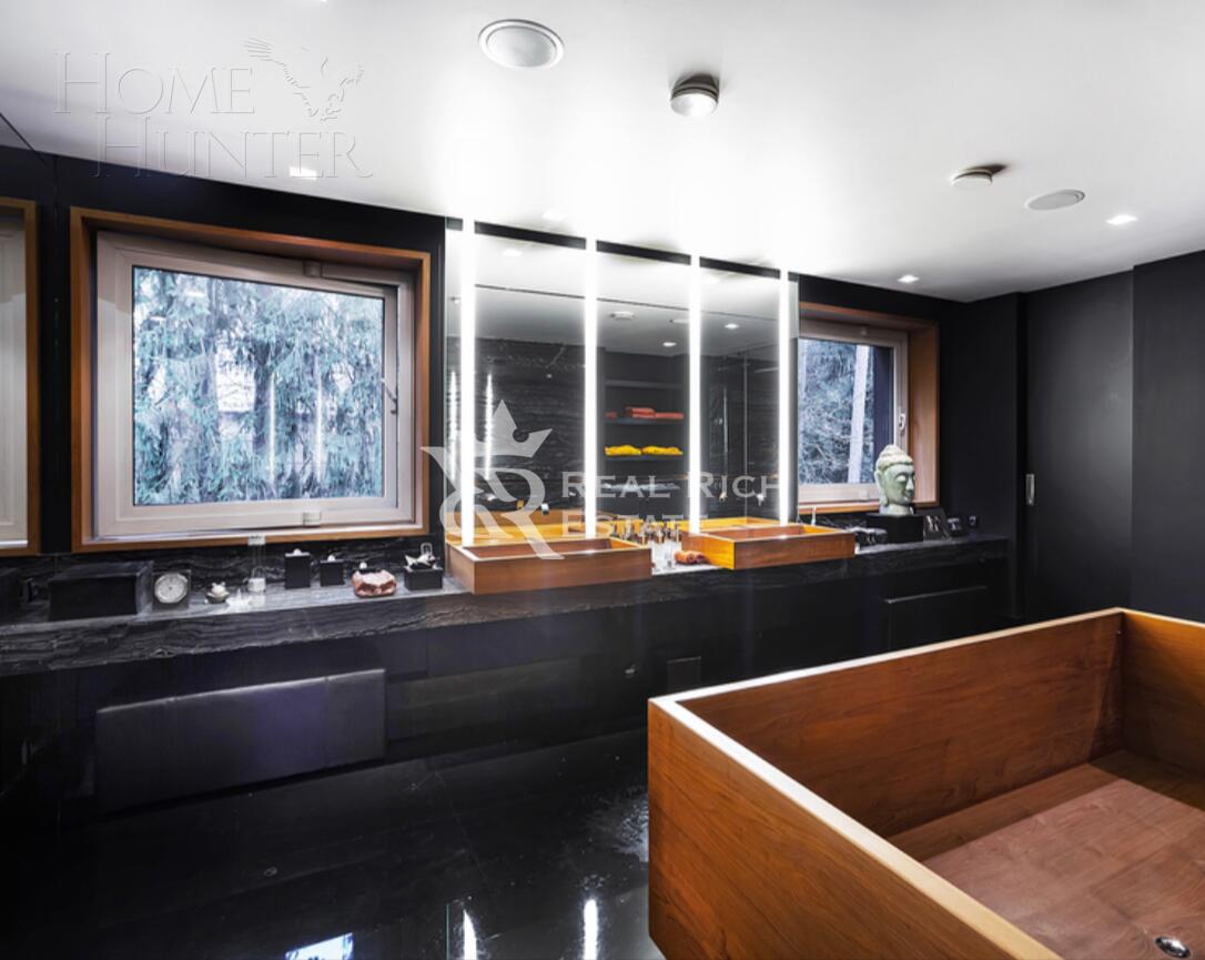 2-этажный коттедж 1 200 м² с отделкой