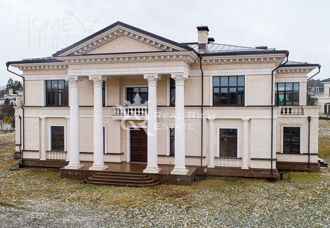 2-этажный коттедж 1 726 м² без отделки