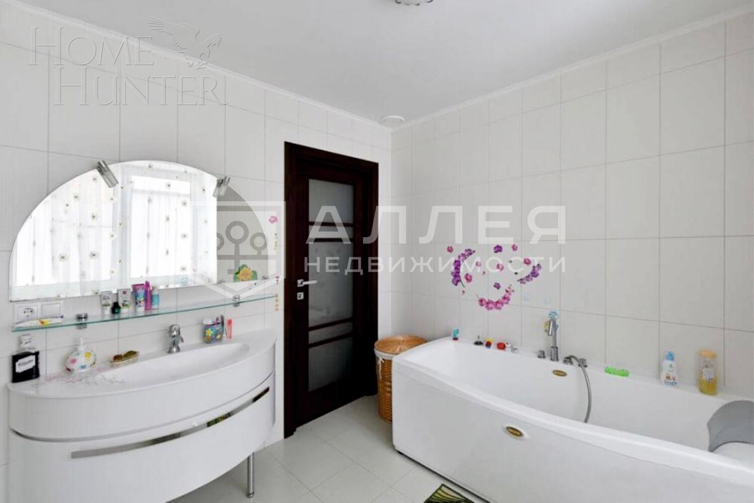 2-этажный коттедж 490 м² с отделкой