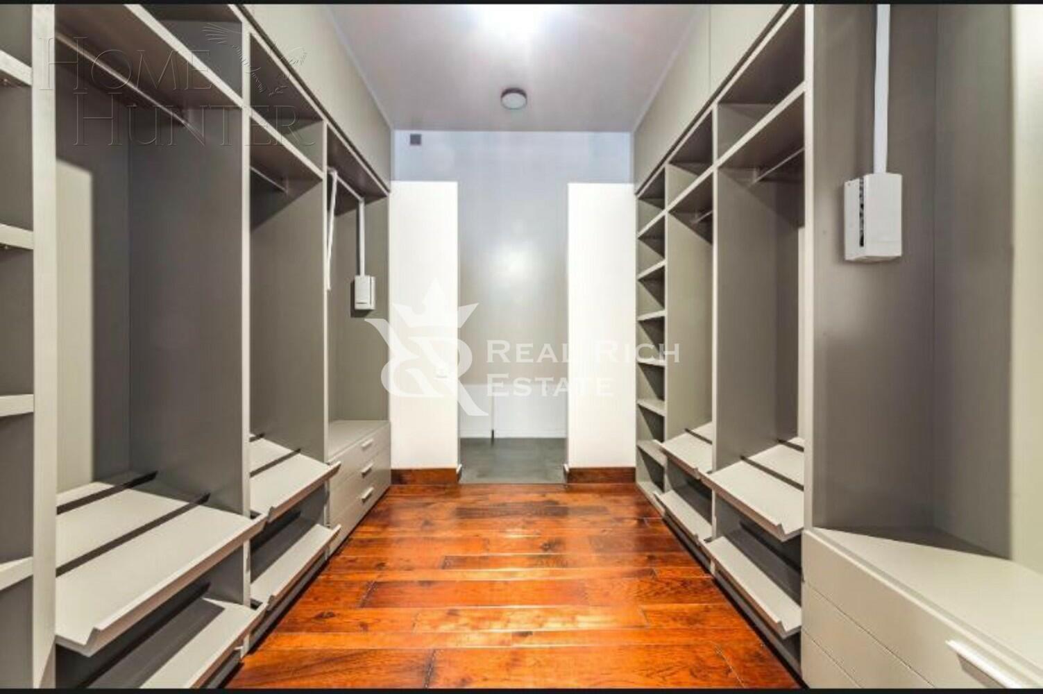 2-этажный коттедж 680 м² с отделкой