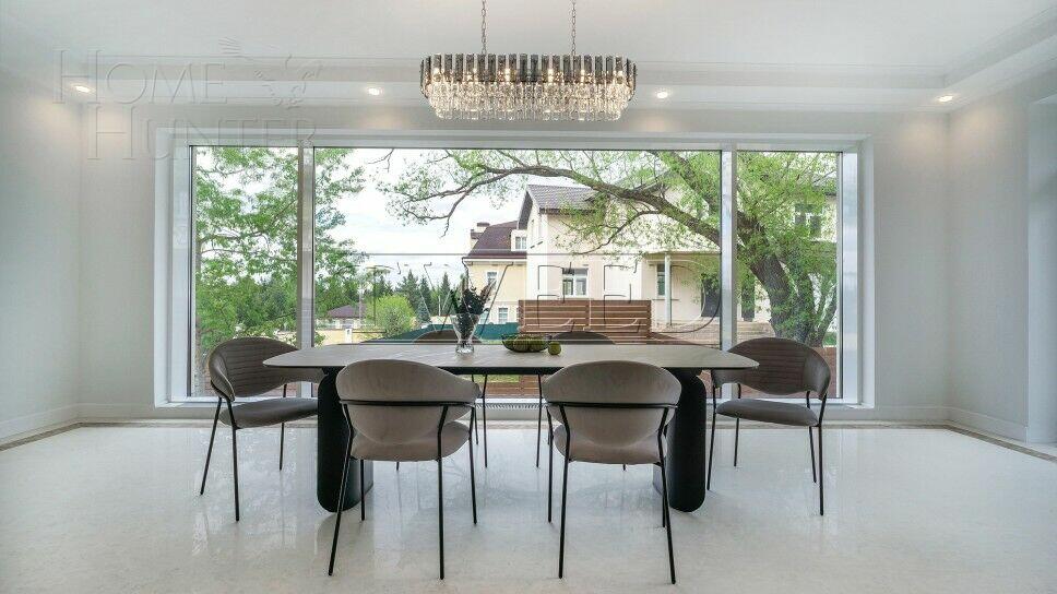 2-этажный коттедж 400 м² с отделкой