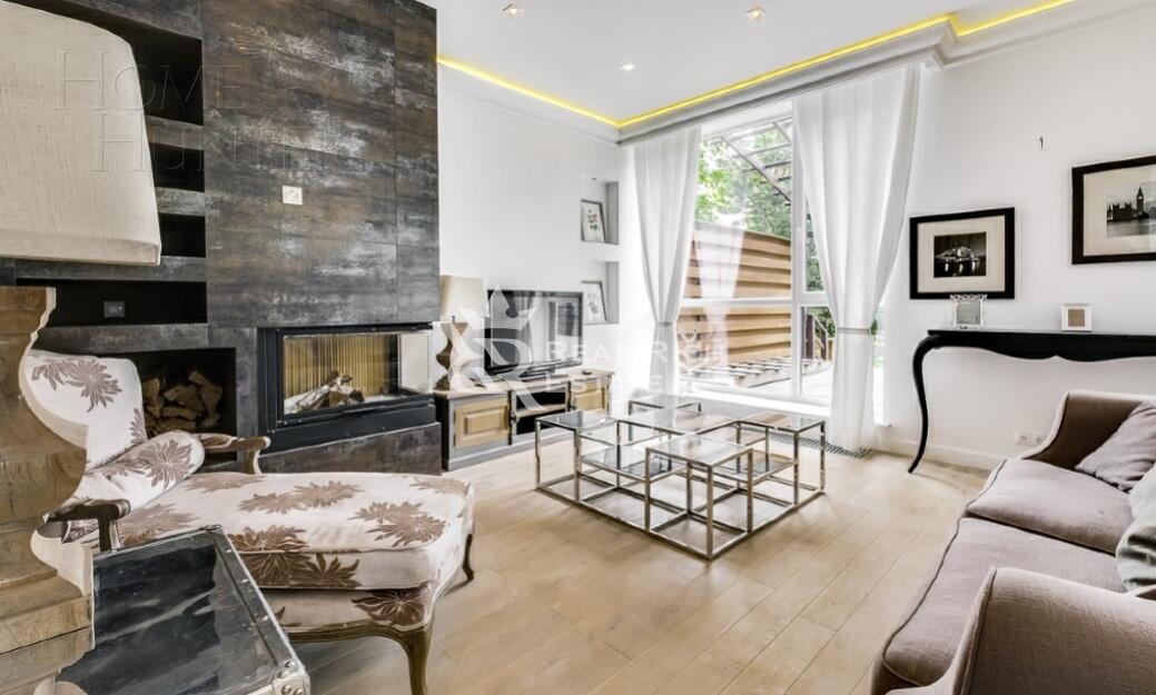 3-этажный таунхаус 360 м² с отделкой