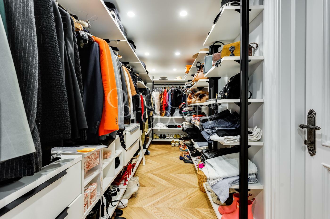 2-УРОВНЕВЫЙ ПЕНТХАУС С ОТДЕЛКОЙ 305 М² НА 2 ЭТАЖЕ