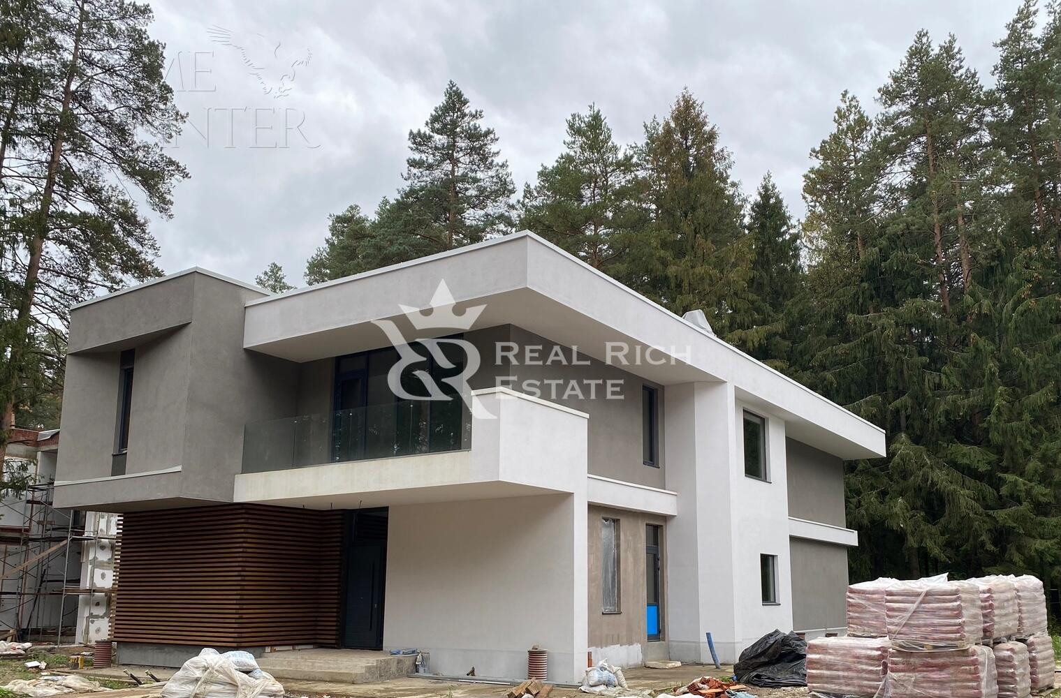 2-этажный коттедж 340 м² без отделки