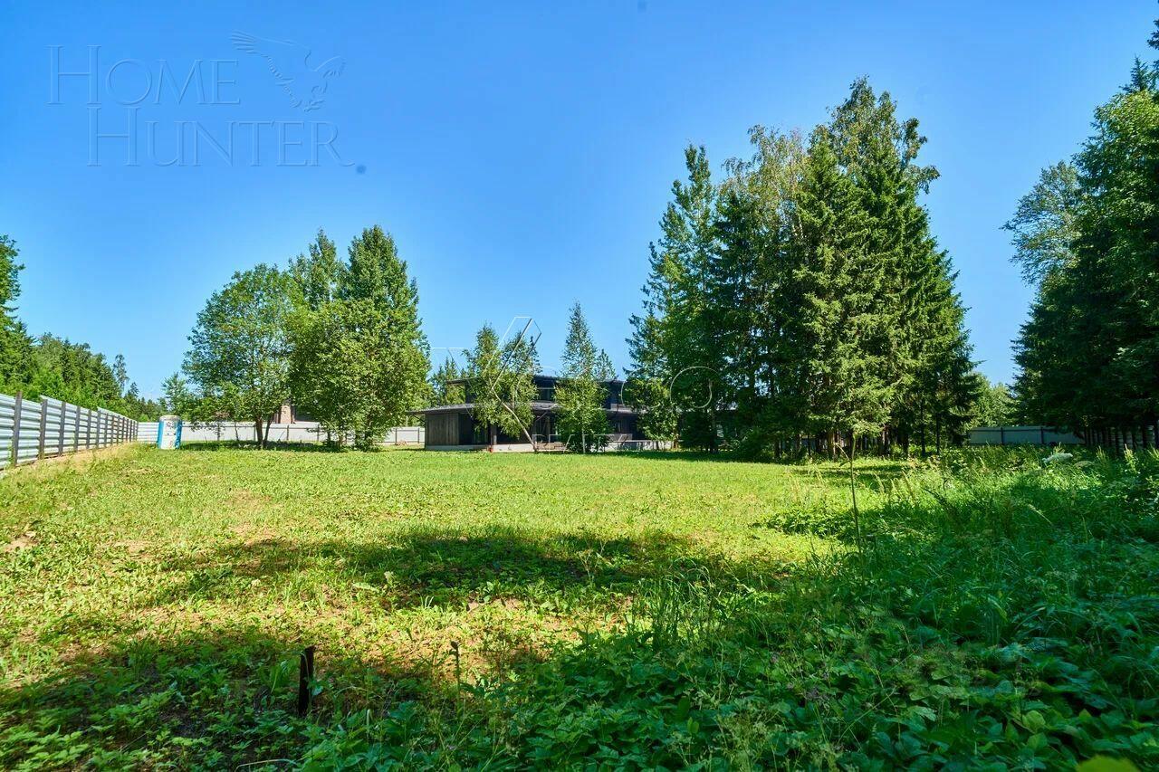 2-этажный коттедж 945 м² без отделки