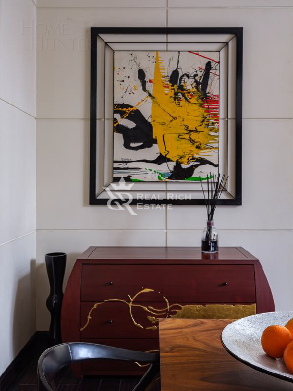 2-этажный коттедж 1 232 м² с отделкой