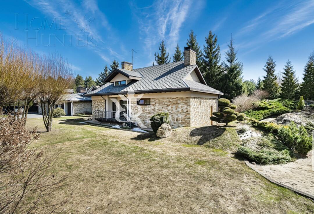 2-этажный коттедж 929 м² с отделкой