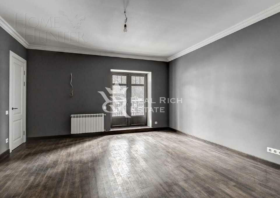 2-этажный коттедж 650 м² с отделкой