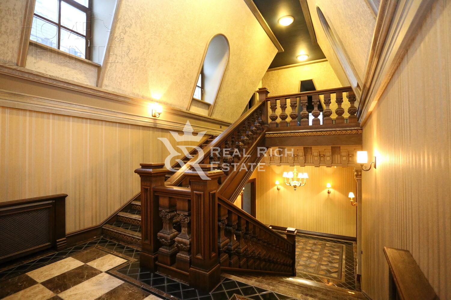 2-этажный коттедж 2 164 м² с отделкой