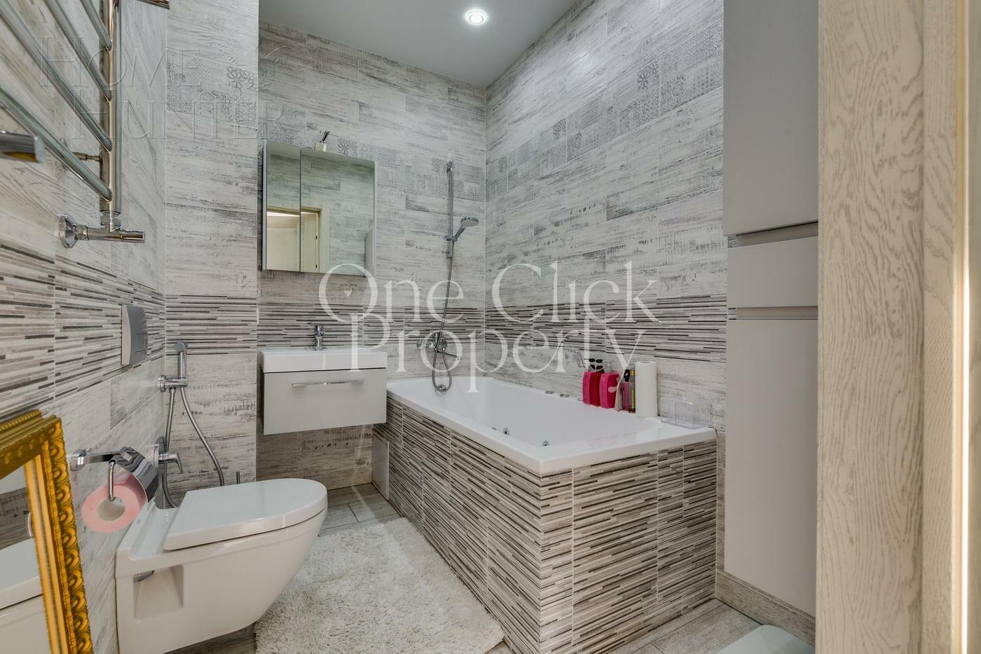 3-КОМН. КВАРТИРА С ОТДЕЛКОЙ 136.7 М² НА 15 ЭТАЖЕ