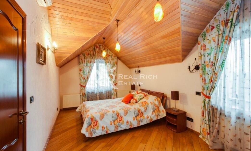 2-этажный коттедж 500 м² с отделкой