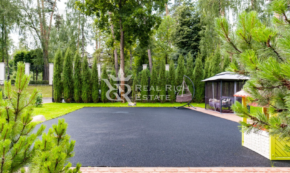 2-этажный коттедж 465 м² с отделкой
