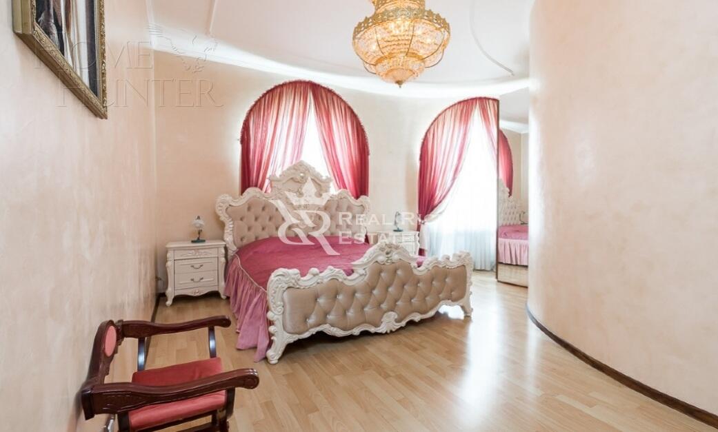 2-этажный коттедж 730 м² с отделкой